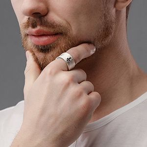 Кольцо серебро с крестиком 300.jpg
