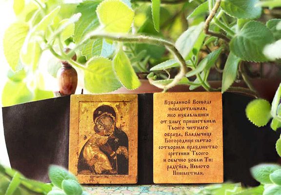 Владимирская икона-складень Владимирская складень 576.jpg